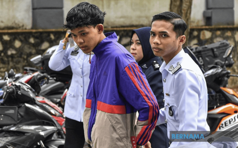 Penghantar makanan mengaku tidak bersalah pandu melulu